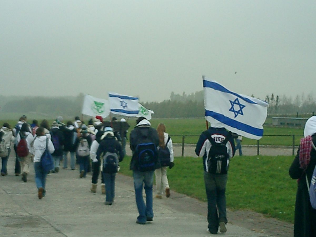 הכשרת מדריכים לפולין